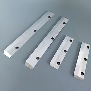 Couteaux à découper industriels à double face <span class=keywords><strong>Lame</strong></span> <span class=keywords><strong>de</strong></span> coupe pour film et papier <span class=keywords><strong>Lame</strong></span> <span class=keywords><strong>de</strong></span> <span class=keywords><strong>rasoir</strong></span> sur les pièces <span class=keywords><strong>de</strong></span> la machine - Product Image 1