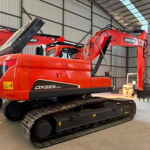 Excavatrice Doosan DX225 robuste, fiable et durable à haute capacité pour l'extraction minière en grande <span class=keywords><strong>fosse</strong></span>, le brisage de roches et le transport - Product Image 5