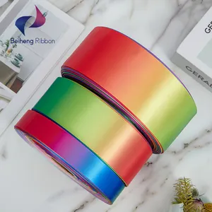 Doppelgesichtliches Satinband Regenbogen 5 cm Regenbogen Satinband