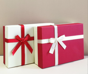 Kotak Hadiah Mewah Kustom dengan Tutup dari Karton Berlapis yang Menampilkan Laminasi Matt, Embossing, dan Stamping untuk Kotak Butik Hadiah. - Product Image 4