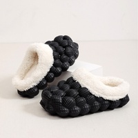 Nouvelles pantoufles d'hiver en fourrure moelleuse pour femmes, antidérapantes, avec coussinets en EVA, thermiques et massantes, pour la maison