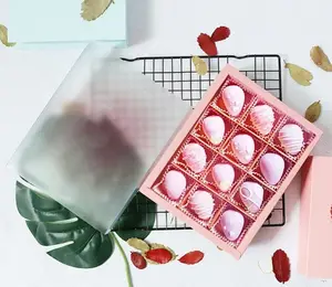 Caja de ventana de limpieza OEM, caja personalizada para fresas con divisores, color rosa, negro y verde, venta al por mayor