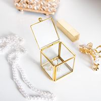 Yinliang Kleine Glasbox Verzierte Schmuckschatulle für Ringe und Ohrringe Dekorative Aufbewahrungsbox Hochzeits- und Geburtstagsgeschenk (Gold)