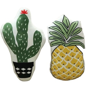 Fabrik liefern heißen Verkauf OEM ODM Ananas Kaktus Gemüse Snack Cartoon Kissen Kunden form Kissen - Product Image 1