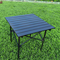 Table de camping compacte pliable, design portable à enrouler avec sac de transport, table pliable légère et petite