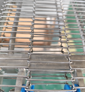 Máquina Compacta para Formar Hamburguesas de Carne, Nuggets de Pollo, Pastelillos de Vegetales, Aros de Cebolla, Línea de Producción para Fábricas de Alimentos - Product Image 6