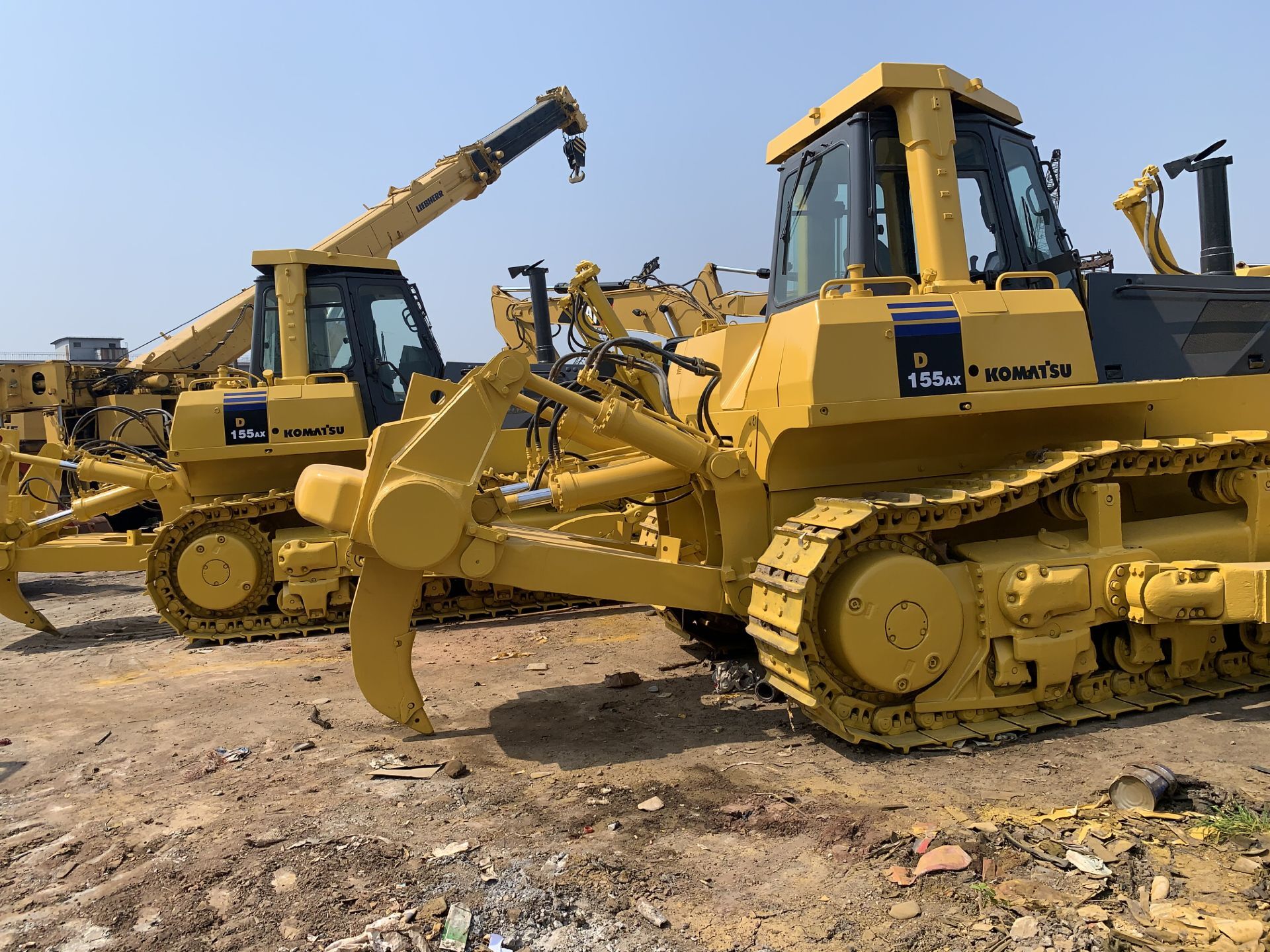 Used KOMATSU D155AX-5 Bulldozer - Reliable Crawler Dozer