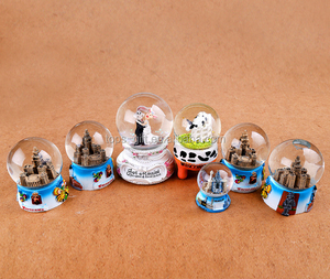 Recuerdos de Boda Personalizados, Regalos de Nieve, Globo de Agua de Resina, Bola de Nieve de Cristal - Product Image 4