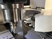 Machine de fraisage, gravure, perçage et taraudage CNC en métal ATC 4040 à base robuste