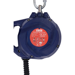 सी प्रमाणित ओएम 10 मीटर 100 किलो स्टेनलेस स्टील तार रस्सी गिरने से सुरक्षा सुरक्षा के लिए स्वयं रिट्रेटिंग लाइफलाइन - Product Image 2