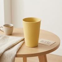 Vaso de Plástico para Beber de 401-500 ml, Taza Nórdica de PP con Diseño Moteado, Taza de Café Reutilizable al por Mayor