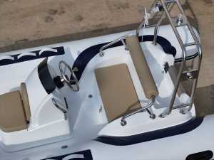 <span class=keywords><strong>Bateau</strong></span> pneumatique semi-rigide Zhenbo 3,9 m 390C avec coque en fibre de verre et Hypalon PVC, pour la pêche, la cabine, la dérive et la plongée - Product Image 3