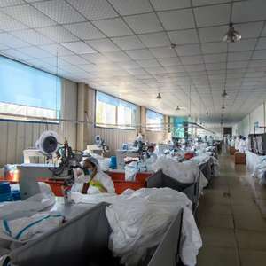 Costume <span class=keywords><strong>de</strong></span> protection jetable en vrac avec images <span class=keywords><strong>de</strong></span> combinaison <span class=keywords><strong>de</strong></span> protection - Product Image 4