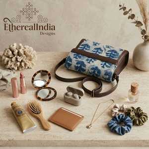 Bolso bandolera estilo boho hecho a mano con estampado de bloques, forro de algodón y piel sintética vegana pequeña. - Product Image 5