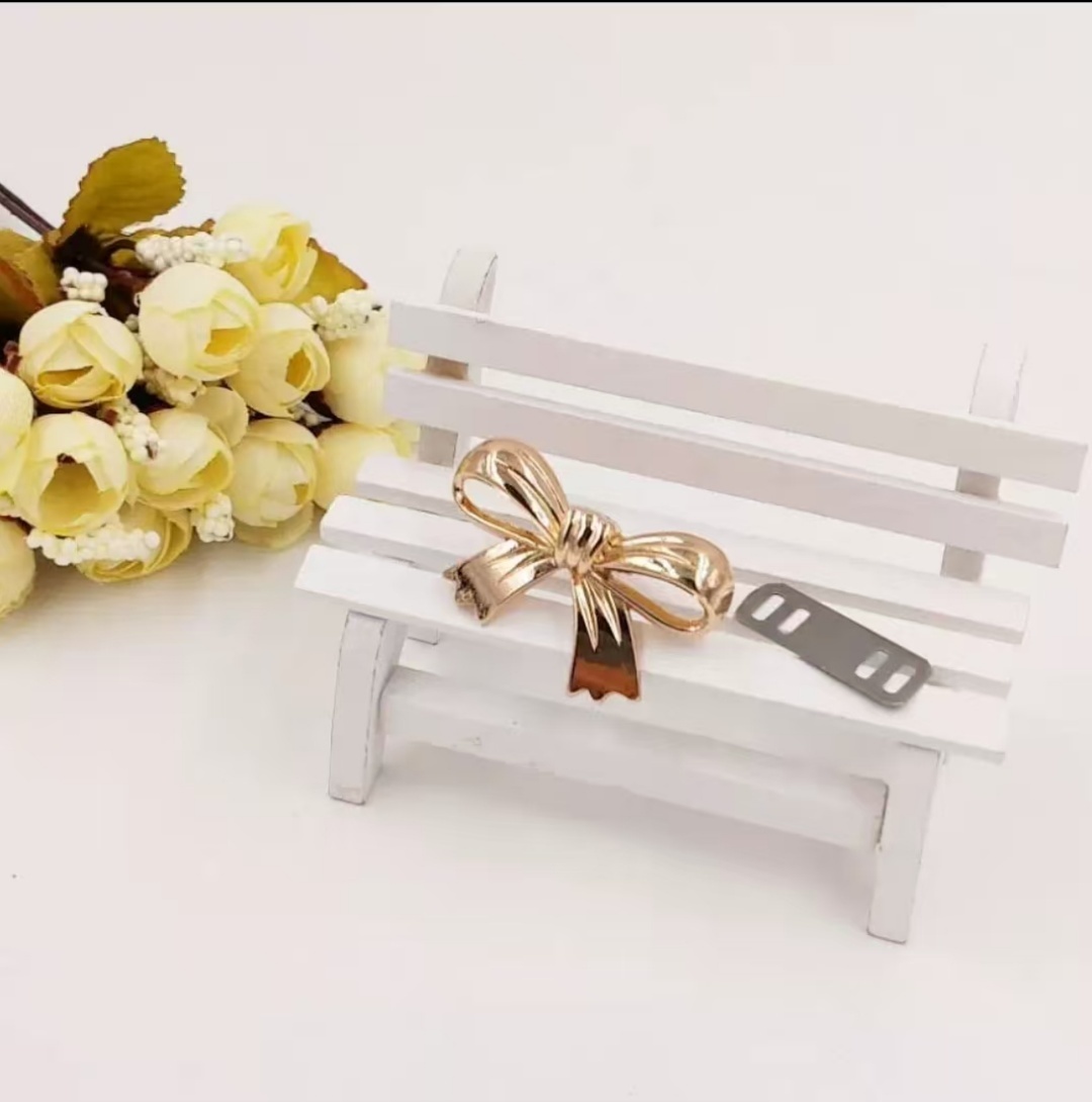 05.Bow decoration