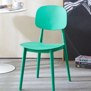 Tables et chaises de salle à manger modernes en plastique pour cafés de restauration rapide, pâtisseries, restaurants, snack-bars, salons de thé et de desserts - Imperméables et durables - Product Image 1