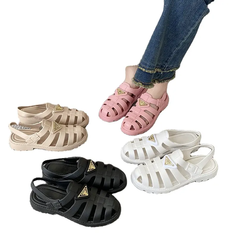 Summer Breathable Fashion Roman Baotou Shoes Can Play Wet Hollow Woven Pig Cage Flat Women's Sandals