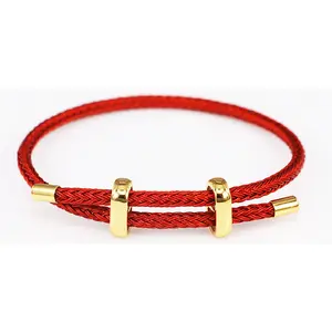 Gelang tali buatan tangan pria wanita, gelang tali katun merah kepang baja tahan karat dapat disesuaikan