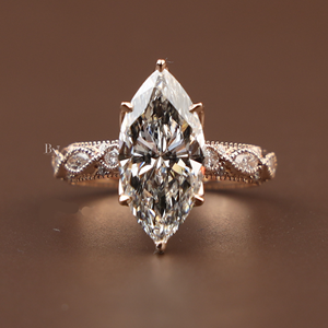 Bague de fiançailles en diamant de laboratoire de qualité supérieure de 4,1 carats pour femmes en argent, or 10 carats, or 14 carats, or 18 carats - Product Image 1