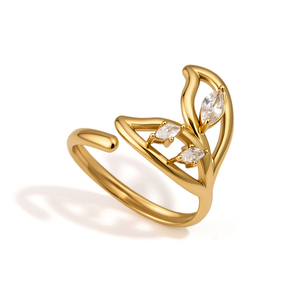 Anello a Coda di Pesce J&<span class=keywords><strong>D</strong></span> Jewelry in Acciaio Inossidabile Placcato Oro 18K con Zirconia Cubica Scintillante a Taglio Marquise, Gioiello Oceano Regolabile - Product Image 1