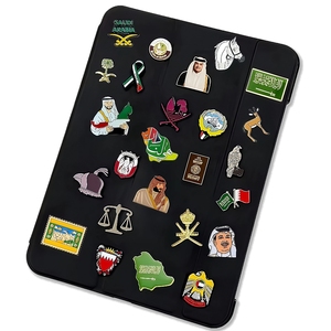 Broches Personalizados del Día Nacional de Arabia Saudita, Nuevo Diseño de Moda, Adhesivo para Teléfono, Broche con Insignia de Esmalte Metálico para Solapa, Emblema de Aleación de Zinc Fundido con Logotipo - Product Image 5
