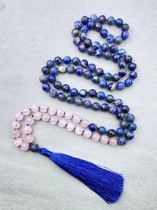 Collier de prière Mala noué en quartz rose et lapis-lazuli, 108 perles, avec pompon, pour la méditation Japa, la prière et le chant de mantras - Product Image 3