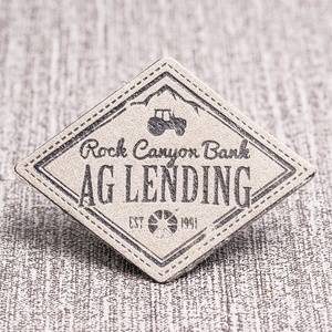 Tùy chỉnh-thực hiện 3D hình chữ nhật giả <span class=keywords><strong>PU</strong></span> da eo tag phụ kiện in logo jeans hat dấu hiệu-Nhãn da cá nhân - Product Image 3