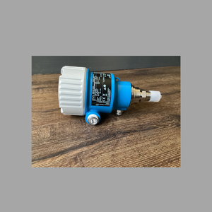 โมดูลควบคุมแรงดัน/การไหล พร้อมเครื่องวัดการไหล Endress+Hauser Proline Prowirl D 200 และเครื่องวัดแรงดัน/การไหล Cerabar PMC71B Cerabar PMP71B - Product Image 1