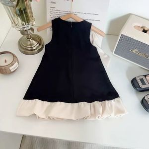 Robe sans manches style Hepburn pour filles, noire et blanche avec nœud perlé, robe d'été pour fête d'anniversaire, vêtements formels pour fillettes, vente en gros - Product Image 3