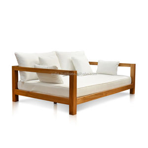 Sofá cama minimalista de madera de teca natural, diseñado para un descanso elegante que combina durabilidad, comodidad y una elegancia atemporal. - Product Image 1