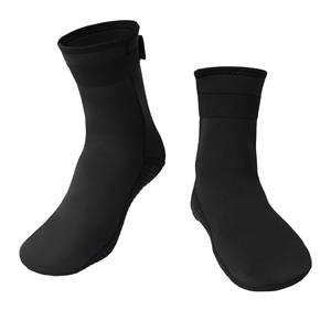 Calcetines de playa impermeables de neopreno de 3mm para hombres y mujeres calcetines cálidos antideslizantes a prueba de frío calcetines de mar de <span class=keywords><strong>buceo</strong></span> para nadar con esnórquel - Product Image 2