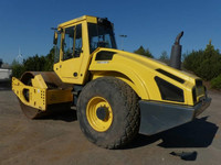 Rouleau compresseur Bomag 213D original fabriqué en Allemagne, compacteur de sol Boamg d'occasion, machine de construction de routes 13 tonnes bon marché