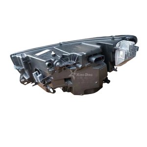 Los faros originales de alta calidad más vendidos para <span class=keywords><strong>Volvo</strong></span> <span class=keywords><strong>XC</strong></span> Series XC40 parachoques delantero con kit de carrocería de rejilla 2023 - Product Image 3