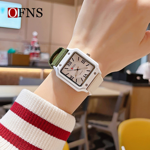 Montre de sport étanche SANDA 7501 50M pour étudiants, bracelet en nylon simple, cadran à chiffres romains - Product Image 4
