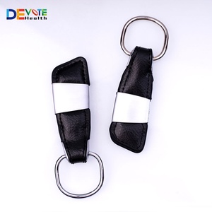 Porte-clés en cuir véritable sur mesure, avec marquage à chaud et gaufrage, vente en gros, prix bas direct usine, livraison en 24h - Product Image 1