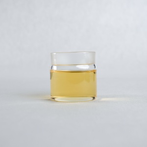 Huile Essentielle Pure de Bois de Santal Type Indien d'Est Santalum Album, Crémeuse, Boisée, Longue Durée, pour Parfums de Luxe - Product Image 3
