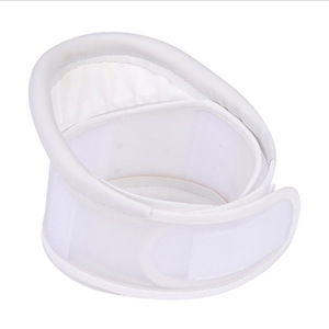 Soporte de Cuello Ajustable en Forma de U con Correa para la Barbilla, Blanco, Talla S/M, Soporte de Cuello de Plástico - Product Image 4