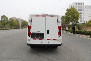 Fourgon frigorifique électrique pur JAC 5m³ avec autonomie de 350 km pour le transport d'aliments frais et congelés, et de médicaments/vaccins - Product Image 5