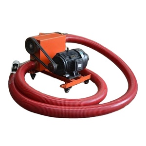 Convoyeur à tige flexible portable avec moteur pour le transport de pierres concassées sèches et de gravier, conception compacte, tuyau rouge - Product Image 1