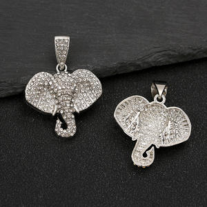 Diamant Rasierklinge Anhänger Rasierer Rasierklinge Pistole Form Halskette Bedeutung Junk Fall Schuhe Dekoration Metall Handwerk Charms - Product Image 6