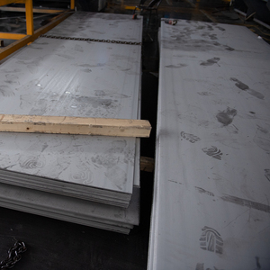 Tôle d'<span class=keywords><strong>acier</strong></span> inoxydable laminée à froid ASTM A240 304L 2B pour la fabrication de réservoirs de stockage OEM - Product Image 2