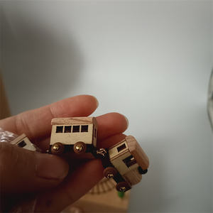 Decoraciones navideñas giratorias, tren de madera móvil, caja de música, carrusel redondo Merry Go a la venta - Product Image 6