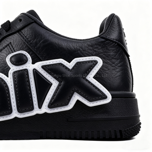 Sneakers di Lusso Personalizzabili OEM ODM 2026, Scarpe Casual in Pelle di Alta Qualità per Uomo e <span class=keywords><strong>Donna</strong></span>, Bianche e <span class=keywords><strong>Nere</strong></span> - Product Image 3