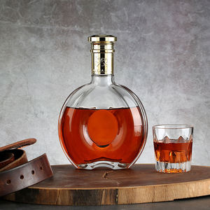 Bottiglia di Brandy in Vetro Ovale Cavo con Logo Personalizzato, Tappo Dorato in Rilievo per Coniac e Brandy, Confezione Premium per Liquori con Etichetta Privata - Product Image 5