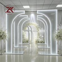 Ensemble de 5 arches lumineuses ZKAI en acrylique blanc avec support LED pour décoration de mariage