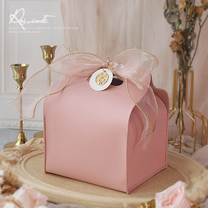 2022 New Arrival PU Small Leather Candy Gift Box Wedding Favors Carriage Candy bag for guest