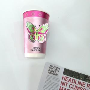 Maßgefertigter 3D-Schmetterling Doppelwandiger Biologisch Abbaubarer Pappbecher Kundenspezifisches IML In-Mold-Etikett Bedruckter Hohlkaffeebecher für Getränkeverpackungen - Product Image 6