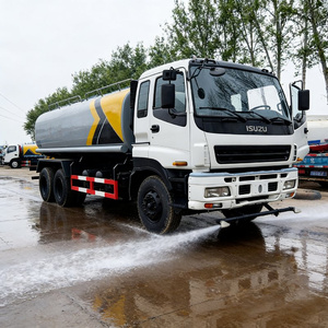 Autocisterna Spruzzatrice d'Acqua Diesel 4x2 ISUZU da 20.000 Litri per Trasporto Acqua Pesante - Product Image 4