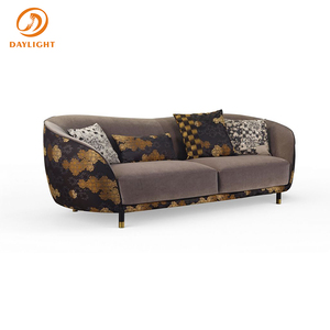 Divano Curvo Moderno Minimalista Italiano con Ricami, Lusso Leggero per Piccoli Soggiorni, Hotel <span class=keywords><strong>e</strong></span> Ville - Product Image 6