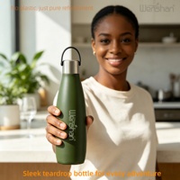 Bouteille d'eau gazeuse de 900 ml avec revêtement en poudre mate, corps résistant aux rayures pour impression de logo et avec sangle en TPU pour l'extérieur